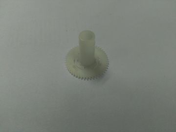 Il colore bianco della muffa di plastica dell'ingranaggio si separa il materiale di POM fatto dallo stampaggio ad iniezione preciso