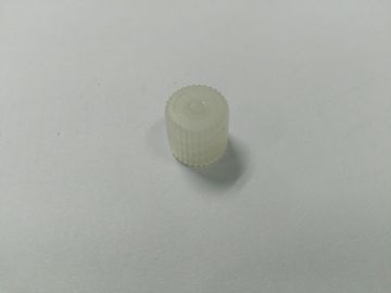 Il colore bianco di svita si separa il materiale del PC fatto dallo stampaggio ad iniezione dell'inserzione