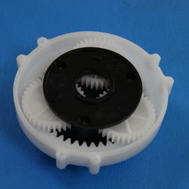 La muffa di nylon di plastica degli ingranaggi modellata iniezione su ordinazione dell'ingranaggio di POM, ODM/OEM ha modellato gli ingranaggi di plastica